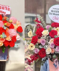 Bảng tên cắm hoa cần có màu sắc, thiết kế hài hòa với lãng hoa