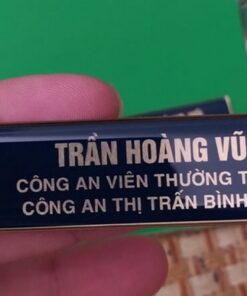 bảng tên công an