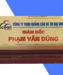 In bảng tên giám đốc - Giải pháp nâng tầm hình ảnh lãnh đạo 9 Dịch vụ in bảng tên giám đốc từ Quảng Cáo Hoài Việt sẽ thể hiện sự chuyên nghiệp và uy tín của doanh nghiệp