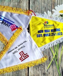 Mẫu in cờ đoàn thể dẫn đoàn du lịch